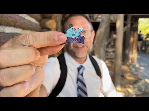 Disneyland Pin Trading Set Unboxing! OVER ONE HUNDRED DOLLARS Of Disney Pins GIVEAWAY. Watch To Win!