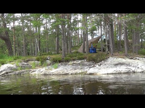 Store Le (N) Canoeing and camping