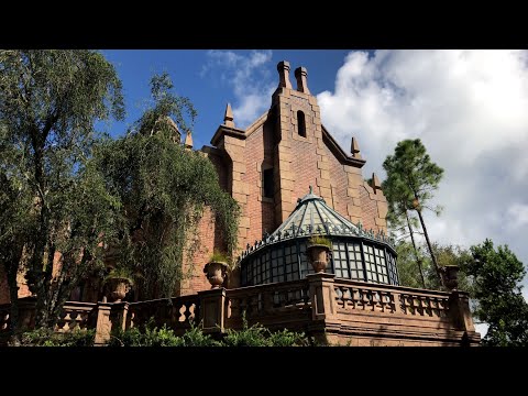 The Haunted Mansion - A Grimm-Life Tour